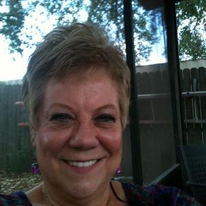 Meet your Posher, Loretta